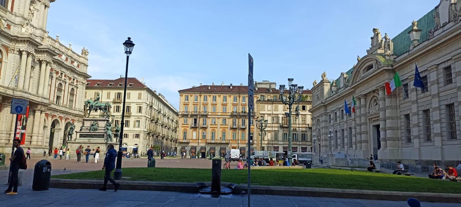 L'angolo Infinito * Turin